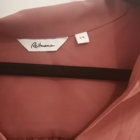 Reitmans Terracotta Short Sleeve Top - Picture 4 of 6